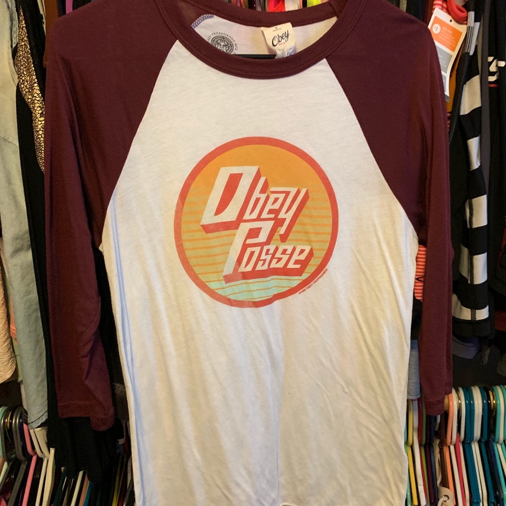 Obey 3/4 length baseball tee size medium